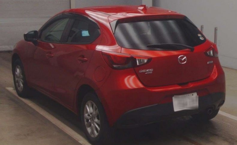 MAZDA DEMIO 13S Touring 4WD 2016
