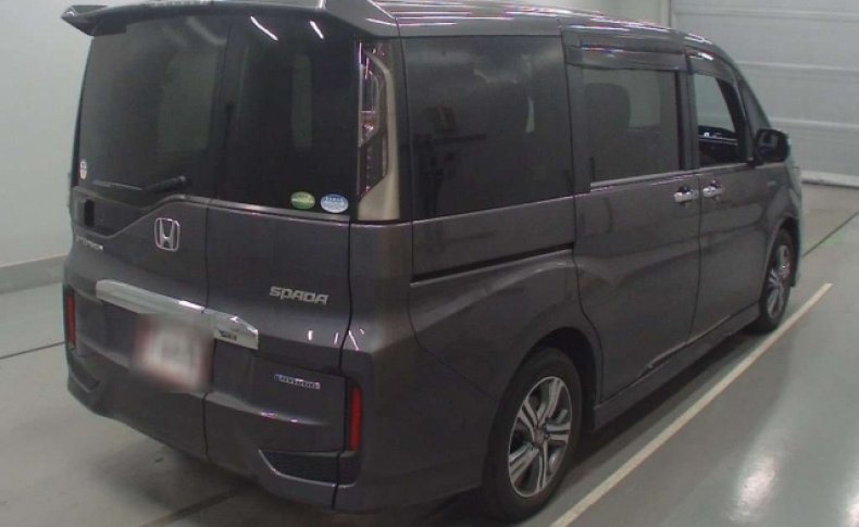 HONDA STEPWGN HYBRID B HONDA SENSING 2018
