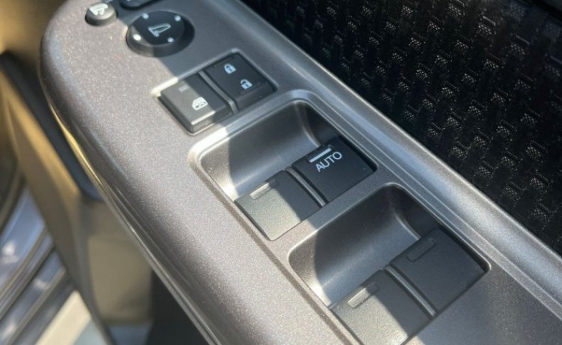 HONDA STEPWGN HYBRID B HONDA SENSING 2018
