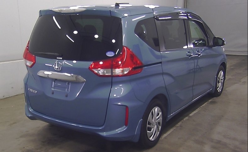 HONDA FREED SEAT LIFT UP SEAT CAR 2016