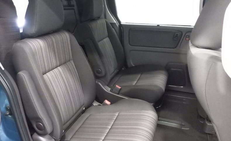 HONDA FREED SEAT LIFT UP SEAT CAR 2016