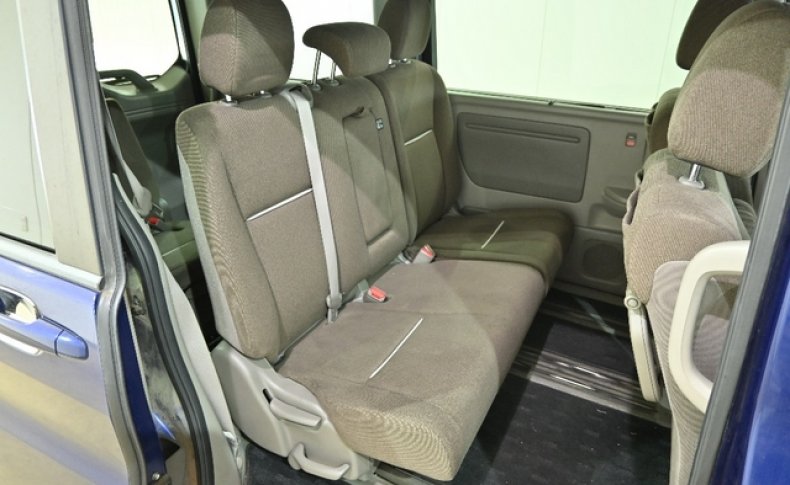 HONDA STEPWGN G 8-SEATERS 2015