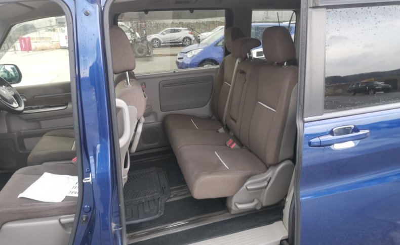 HONDA STEPWGN G 8-SEATERS 2015