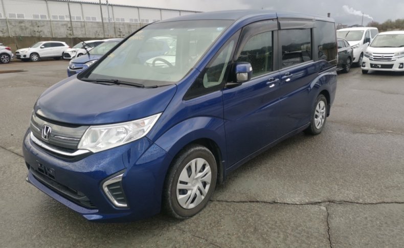 HONDA STEPWGN G 8-SEATERS 2015
