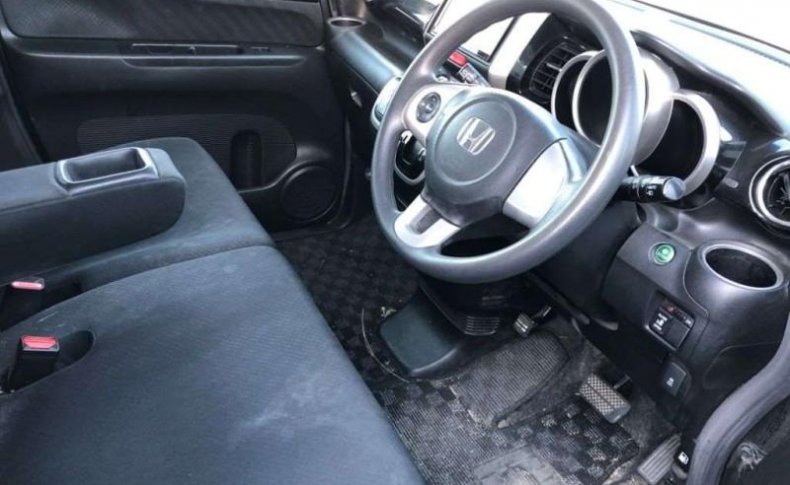 HONDA N-BOX G L Package 2012
