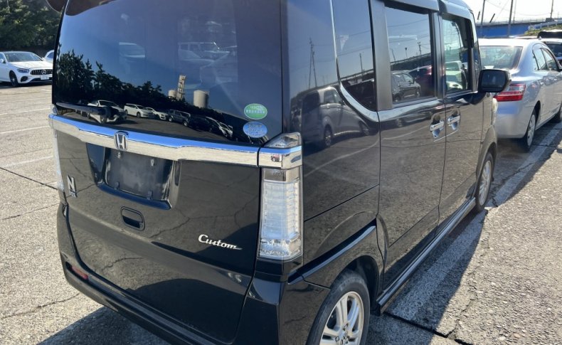 HONDA N-BOX G L Package 2012