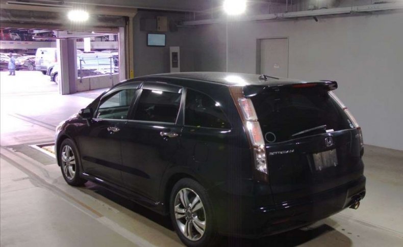 HONDA STREAM RSZ HDD Navi Package 2009