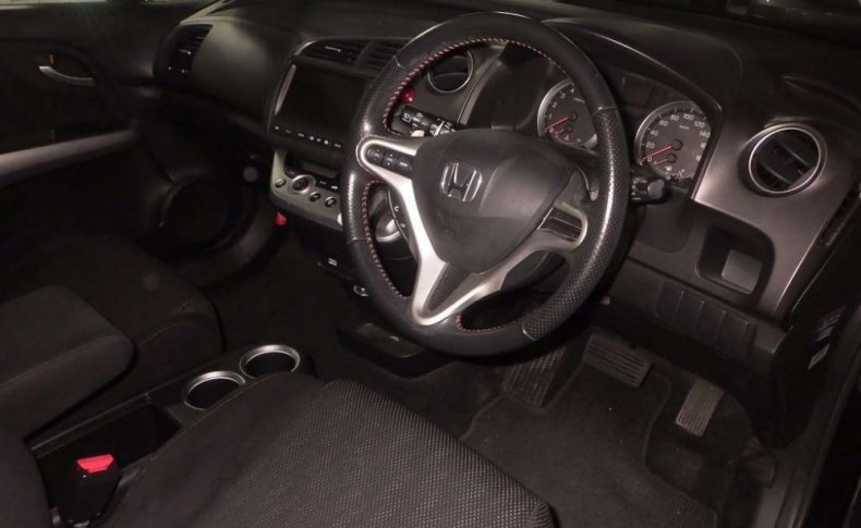 HONDA STREAM RSZ HDD Navi Package 2009