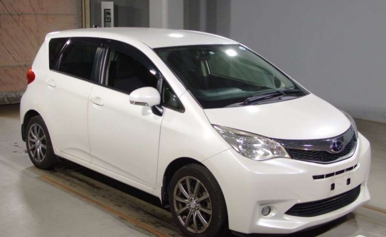 SUBARU TREZIA 1.3i-L 2013