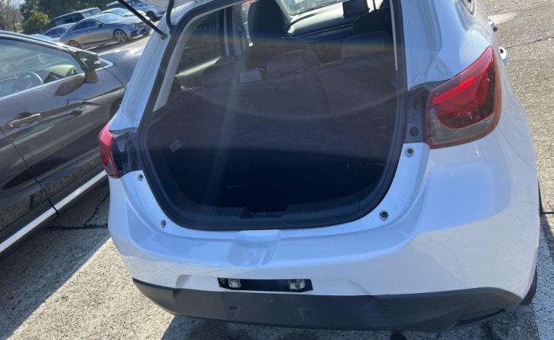 MAZDA DEMIO 13 S 2015