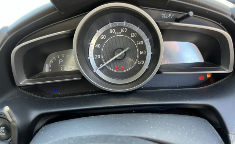 MAZDA DEMIO 13 S 2015