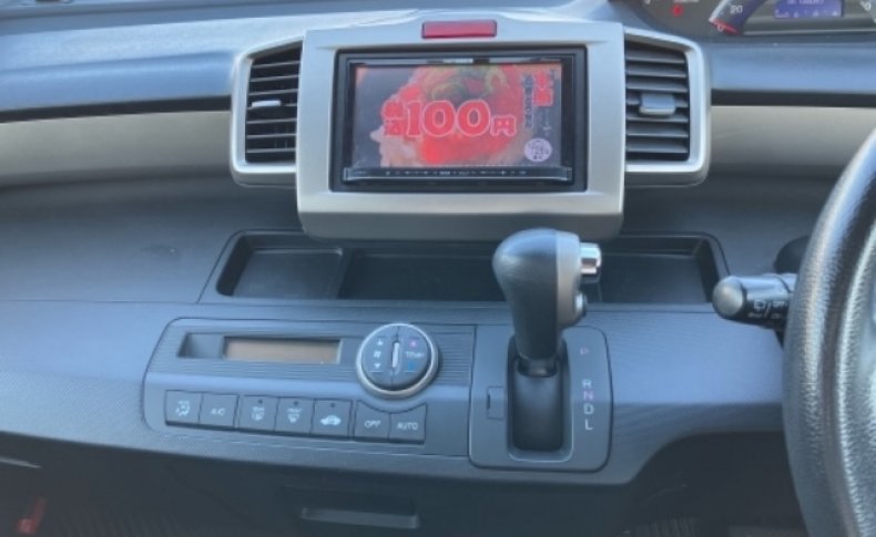 HONDA FREED SPIKE G JUST SELECTION 2010