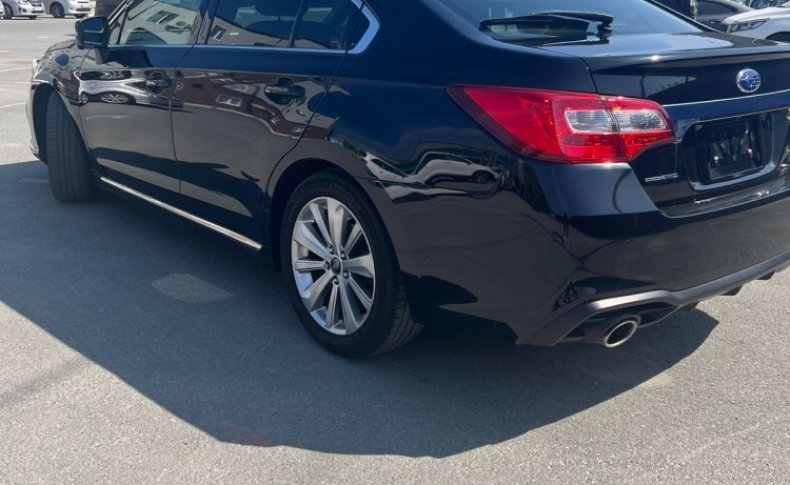 SUBARU LEGACY B4 LIMITED 2018
