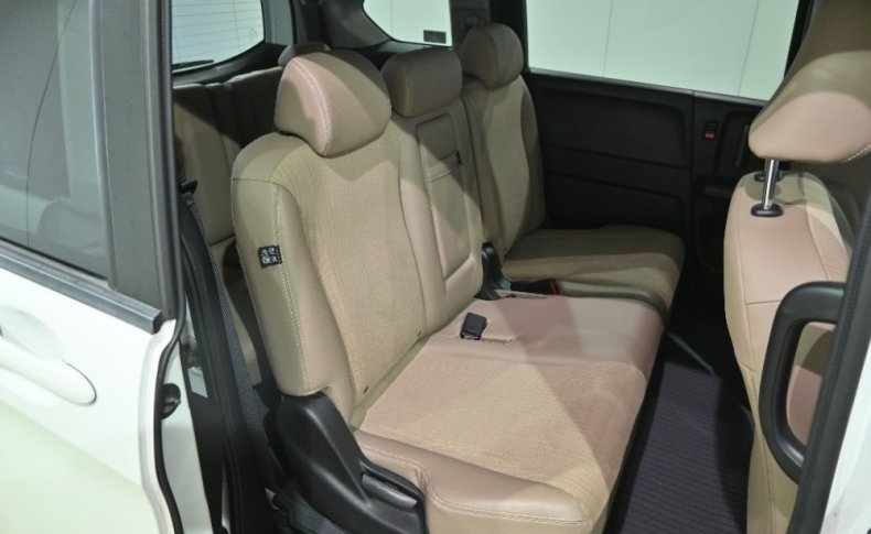 HONDA FREED G Premium Edition 7seats 2015