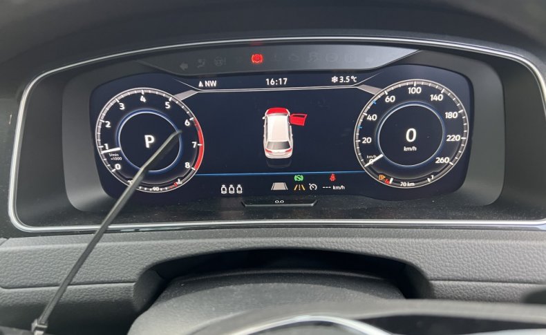 VOLKSWAGEN GOLF VARIANT TSI COMFORT 2019