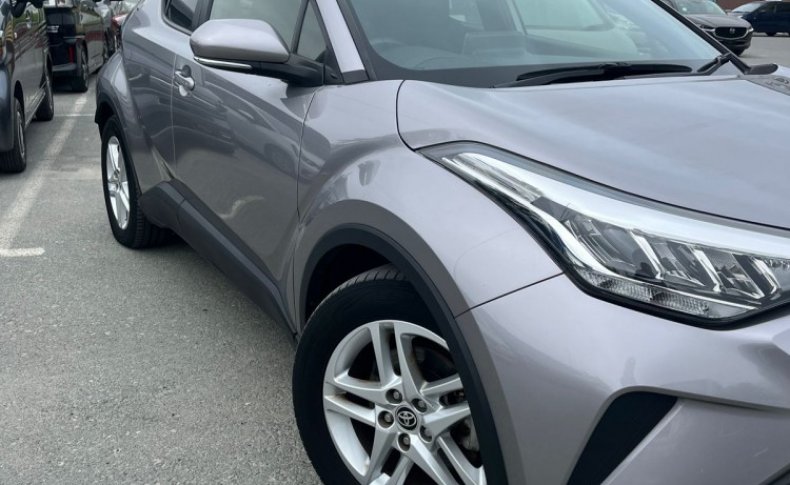 TOYOTA C-HR 1.2 S-T 2019/10
