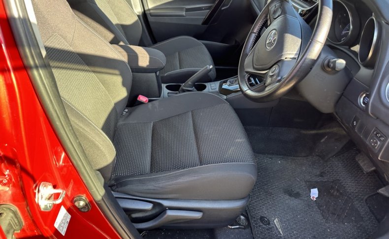 TOYOTA AURIS 150X S Package 2015