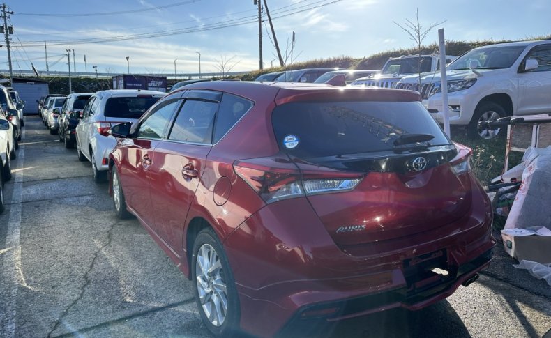 TOYOTA AURIS 150X S Package 2015
