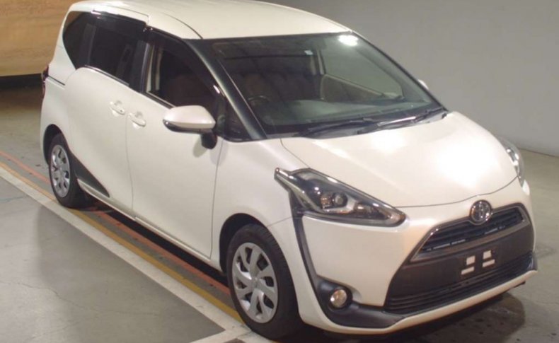 TOYOTA SIENTA G 2015