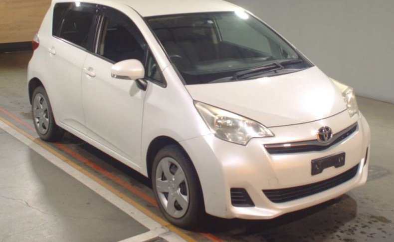 TOYOTA RACTIS G 4WD 2010