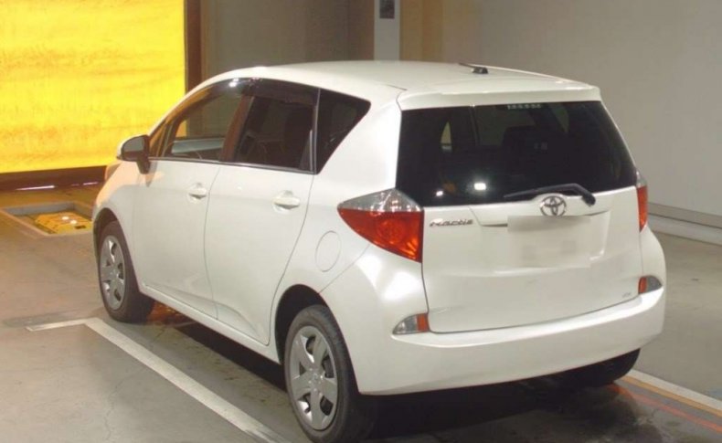 TOYOTA RACTIS G 4WD 2010