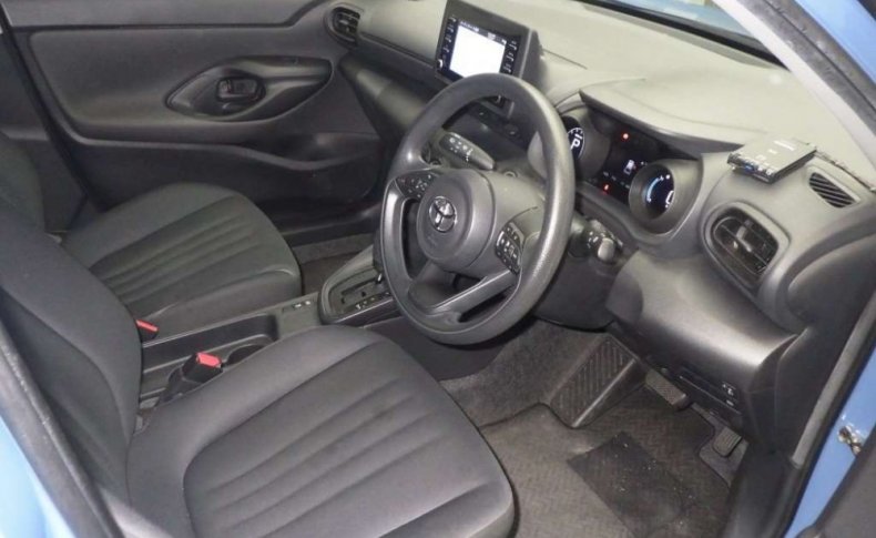 TOYOTA YARIS CROSS X 2020
