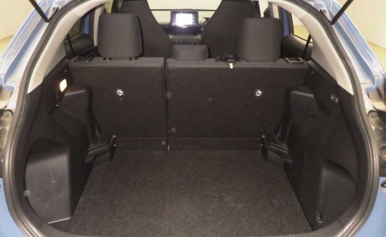 TOYOTA YARIS CROSS X 2020