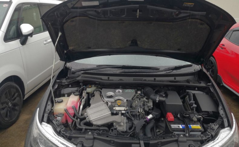 TOYOTA AURIS 120T 2015