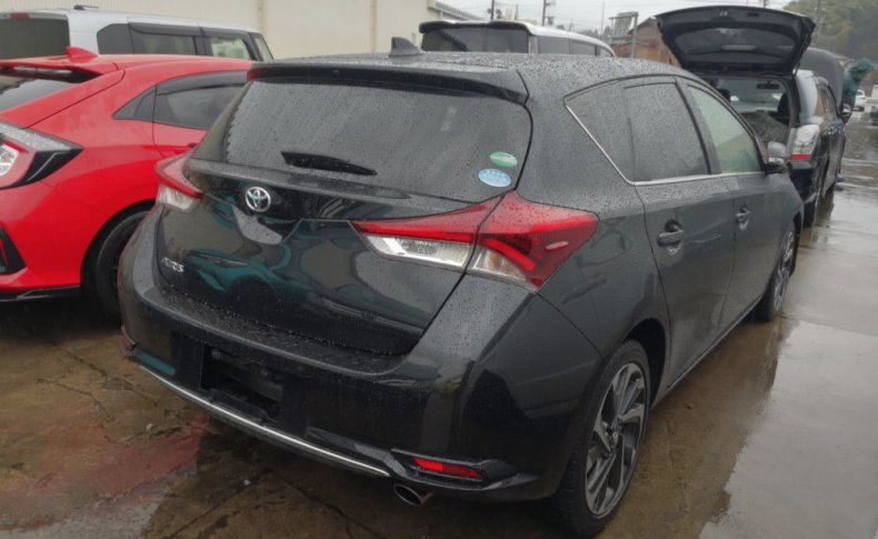 TOYOTA AURIS 120T 2015