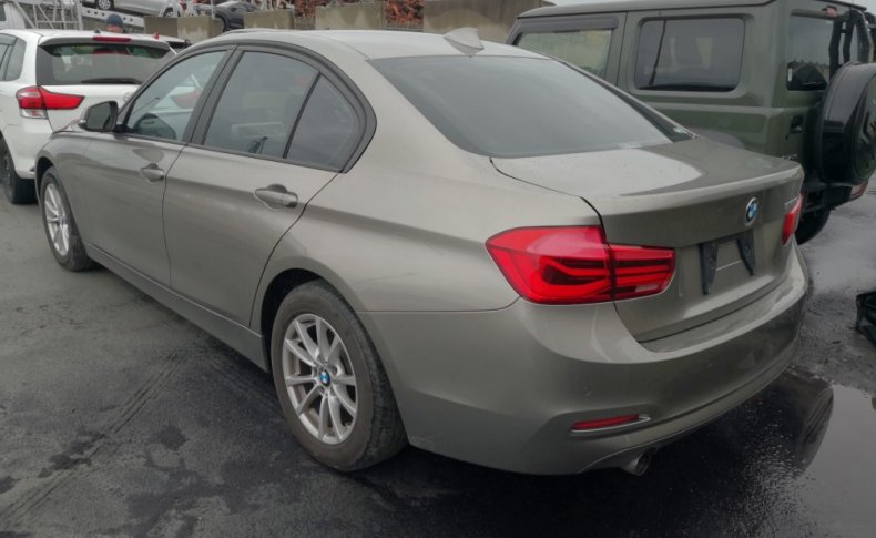 BMW 3 SERIES 318 I 2017