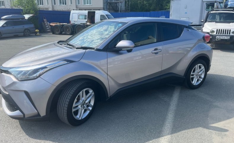 TOYOTA C-HR S-T 2020