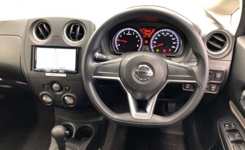 NISSAN NOTE X 2020
