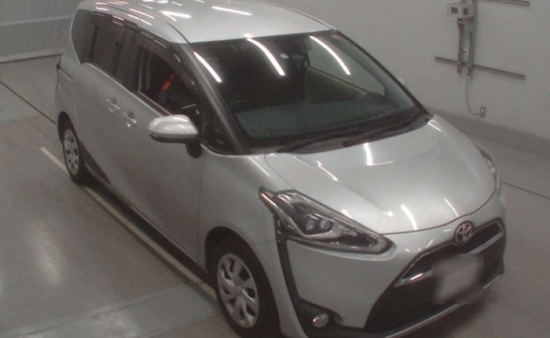 TOYOTA SIENTA G 2015