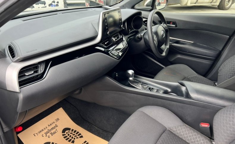 TOYOTA C-HR S-T 2020