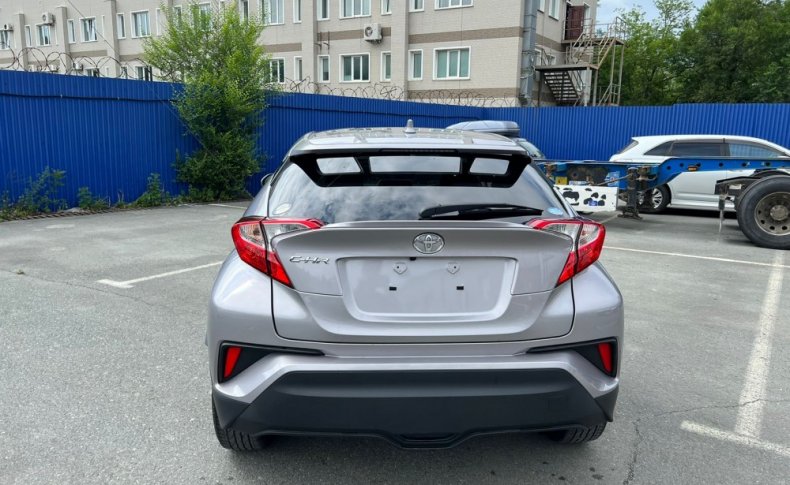 TOYOTA C-HR S-T 2020
