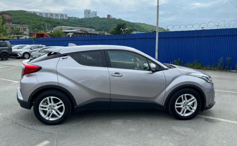 TOYOTA C-HR S-T 2020