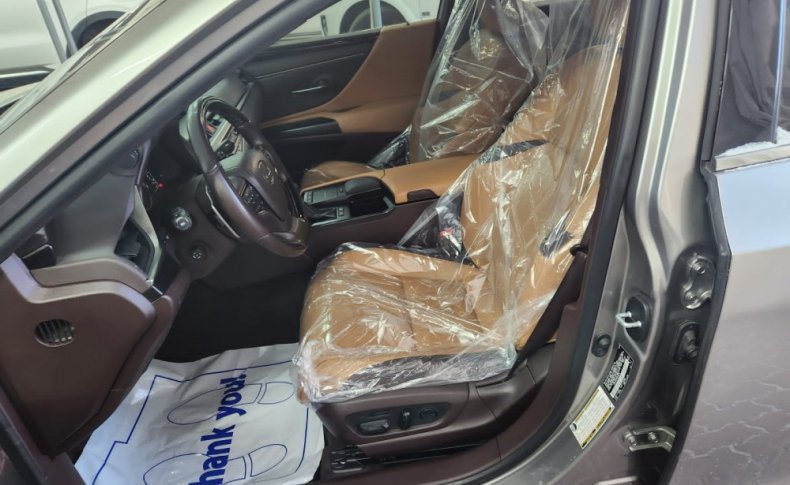 LEXUS ES300H  2020