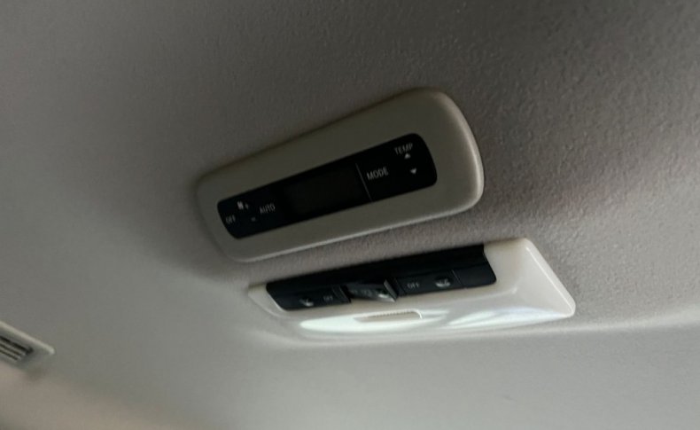 NISSAN SERENA HIGHWAY STAR V 2018