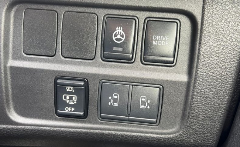NISSAN SERENA HIGHWAY STAR V 2018