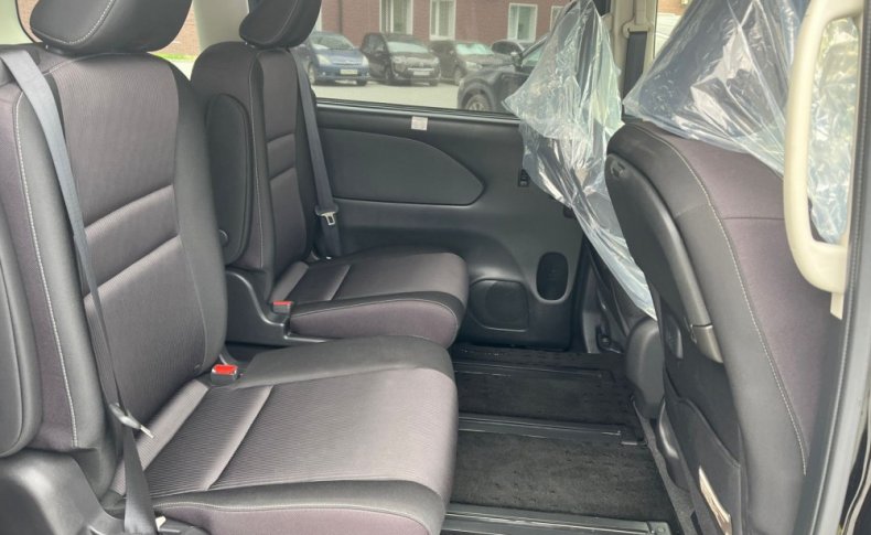 NISSAN SERENA HIGHWAY STAR V 2018