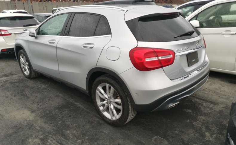 MERCEDES BENZ GLA  2015