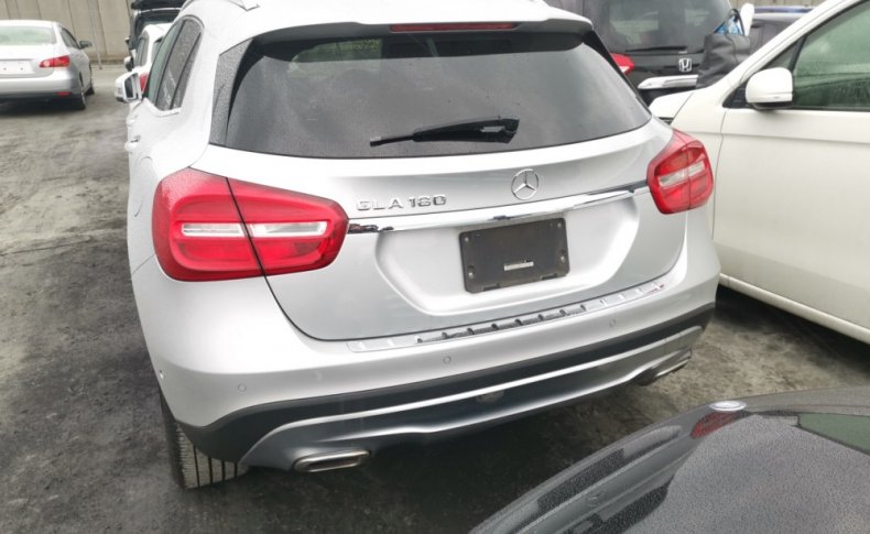 MERCEDES BENZ GLA  2015