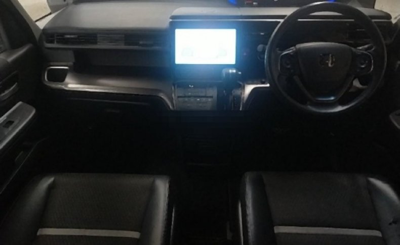 HONDA STEPWGN SPADA COOL SPIRIT HONDA SENSING 2019