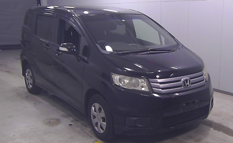 HONDA FREED SPIKE G Just Selection 2013