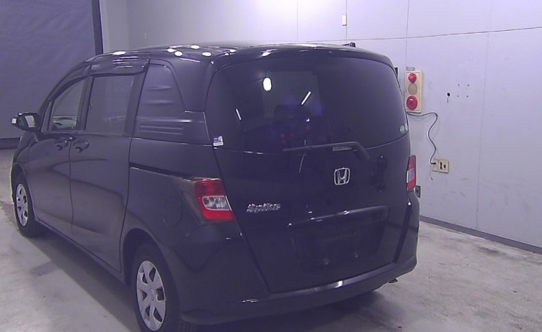 HONDA FREED SPIKE G Just Selection 2013