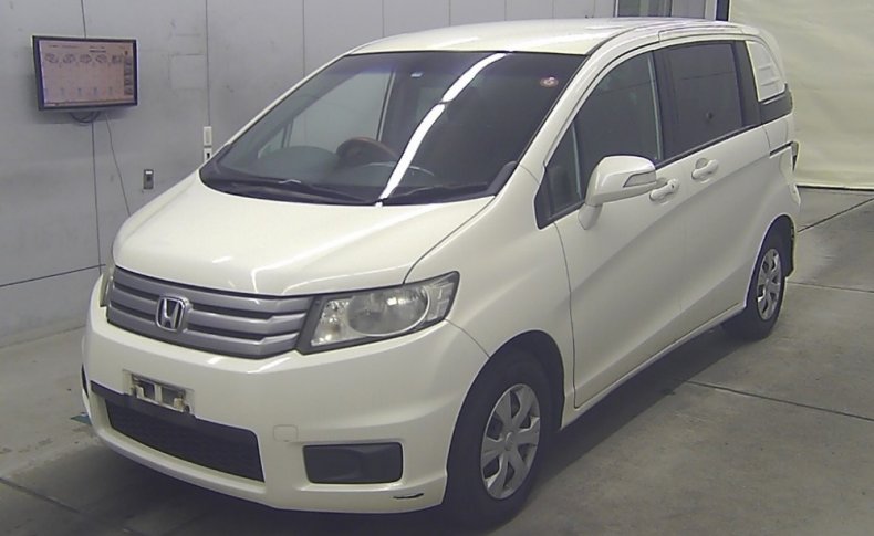 HONDA FREED SPIKE G Just Selection 2011