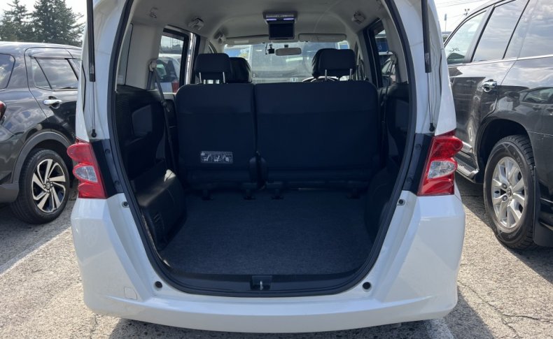 HONDA FREED FLEX JUST ION 2009