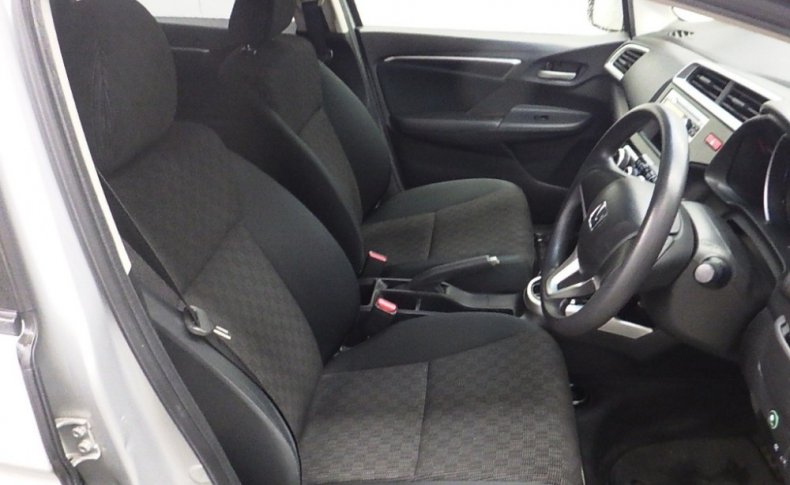 HONDA FIT 13G F Package 2013