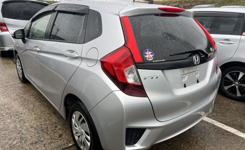 HONDA FIT 13G F Package 2013