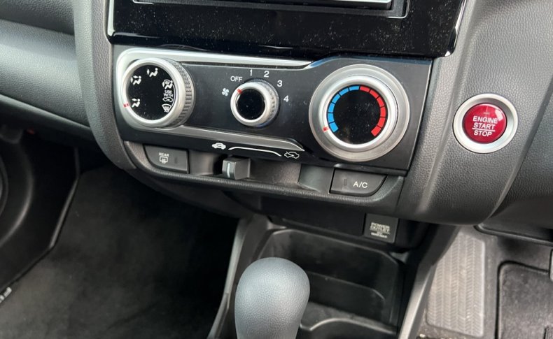 HONDA FIT 13G F Package 2013